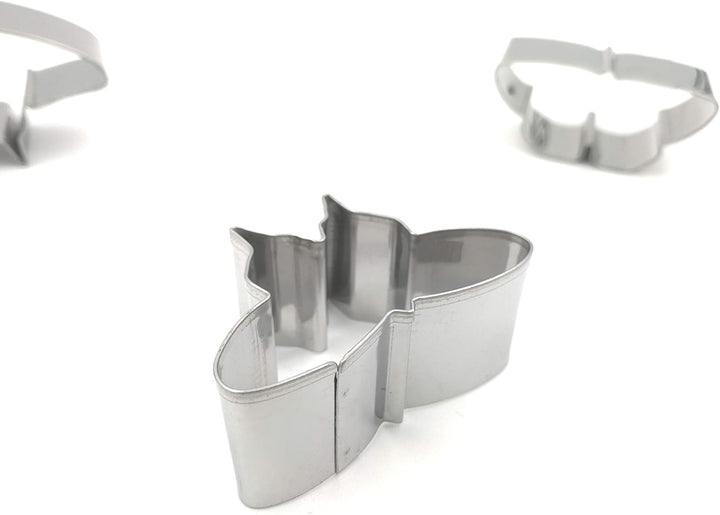 11 Piece Butterfly icing/fondant cutter set –Tin Storage Box for Fondant, cake and muffin decoration.