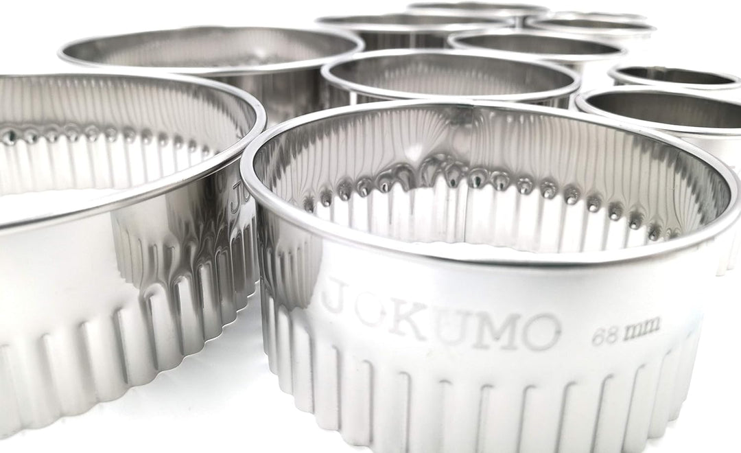11 Piece Graduated Sizes Fluted Edge Round Pastry/Cookie Cutter Set Heavy Duty 18/8 304 Stainless Steel – Metal Engrave Size –Tin Storage Box for Scones, Pastries, Baking, Desserts, Muffins,