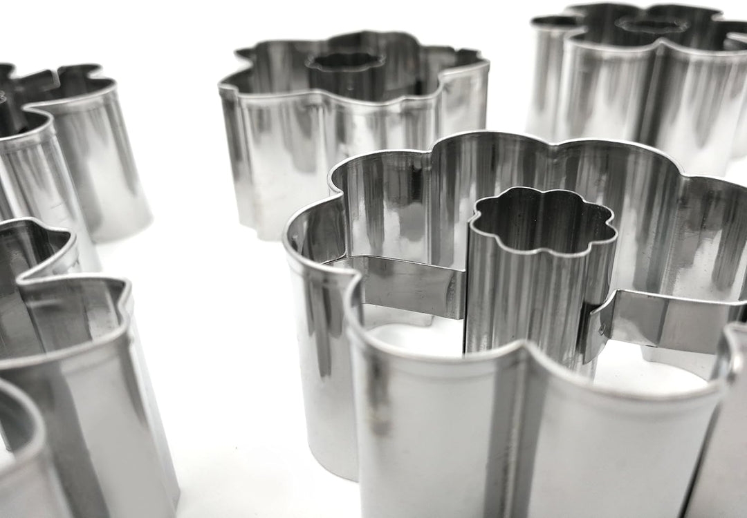Flower Blossom Cookie Cutters Set – 8 PC High Grade 430 Stainless Steel – A Truly Unique set for Flower Lovers